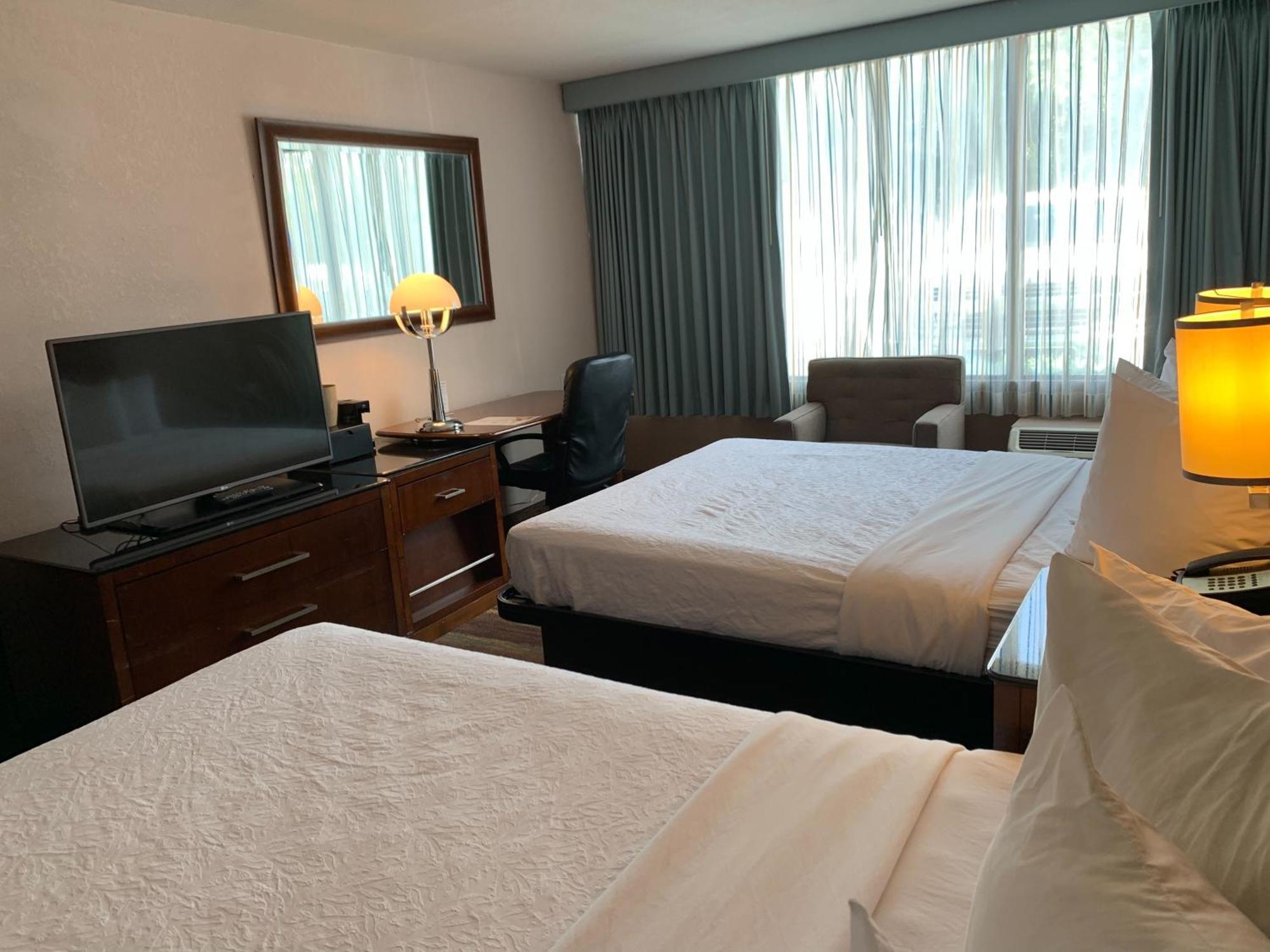 ชัวร์สเตย์ พลัส โฮเต็ล บาย เบสต์เวสเทิร์น แอลบานีแอร์พอร์ต Hotel อัลบานี ภายนอก รูปภาพ